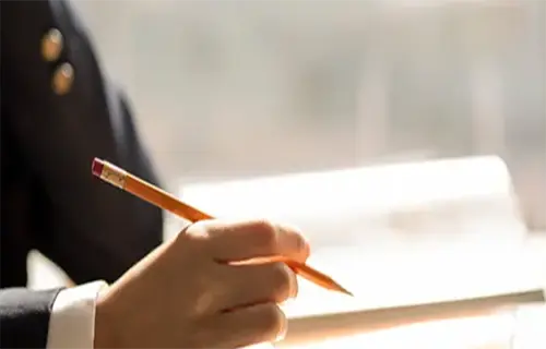 단지 앞 학교